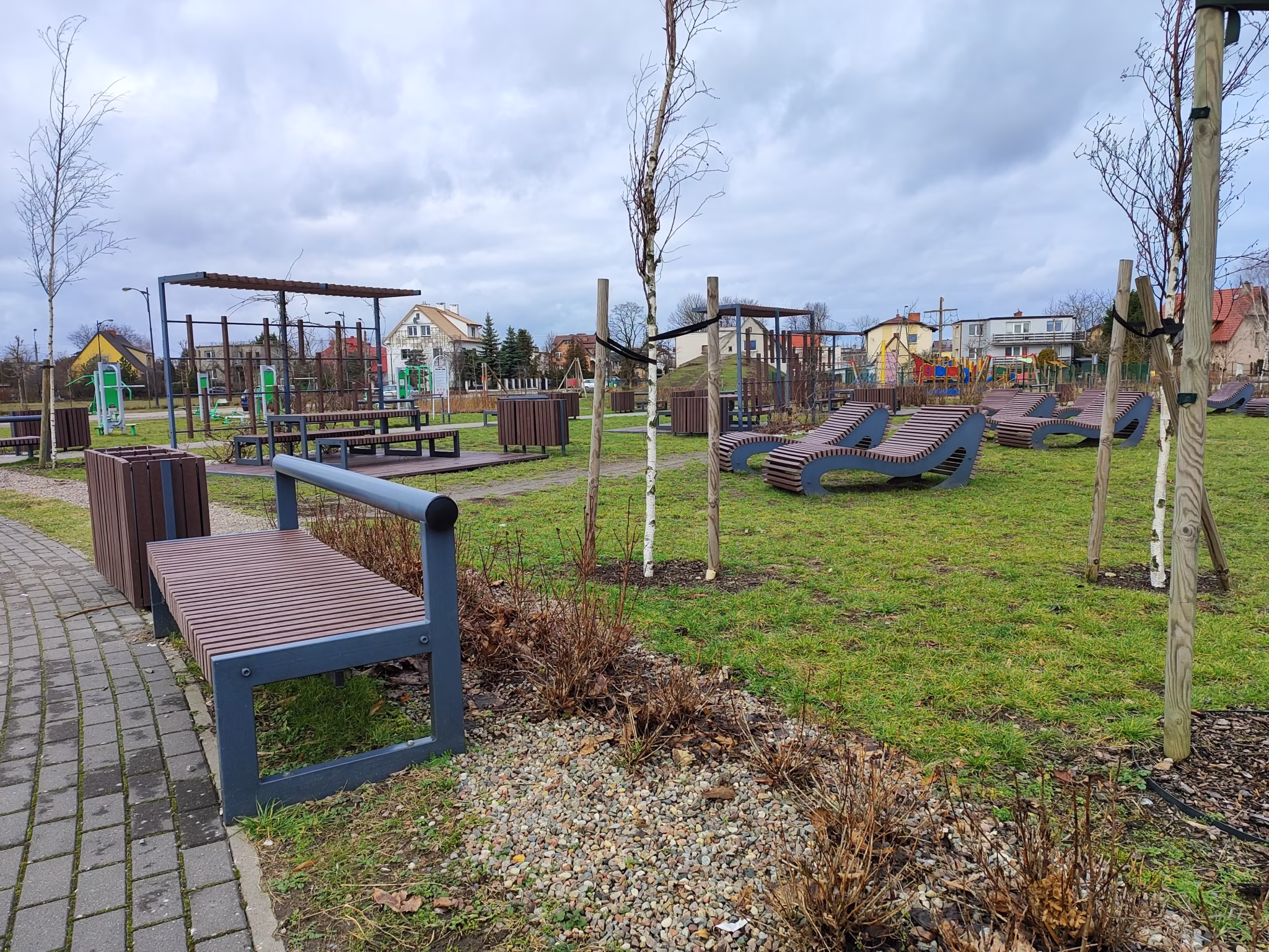 IMG 20240213 124953 Park przy ul. Różanej w Rumi